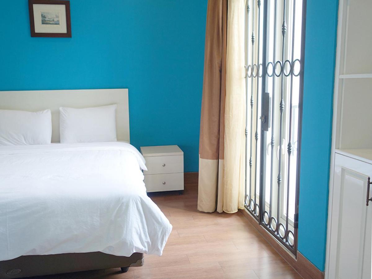 Saffron Suites Syariah Джакарта Екстериор снимка